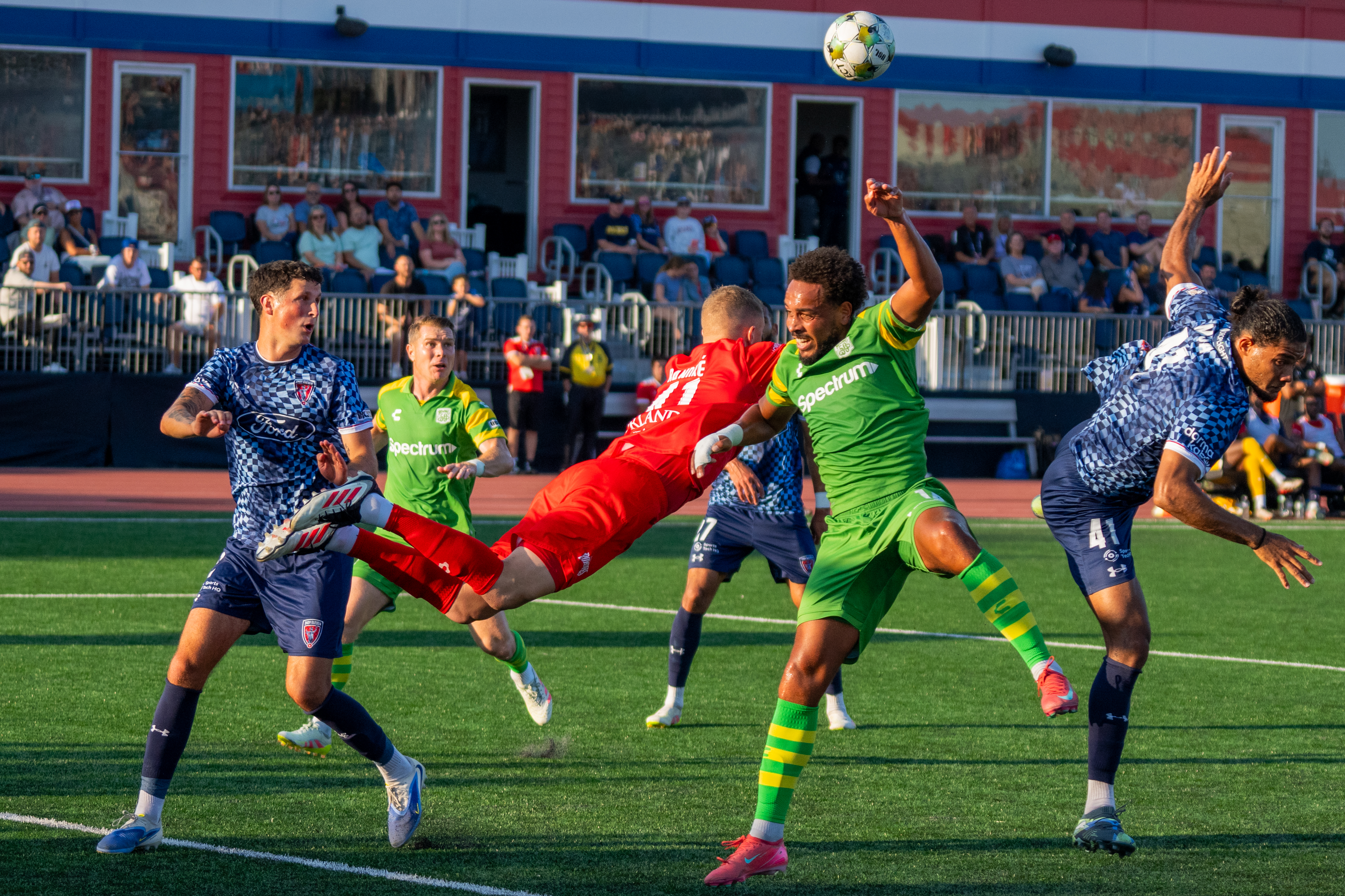 Indy Eleven 063
